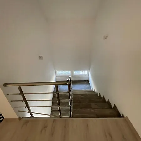 Aia * Sarajevo